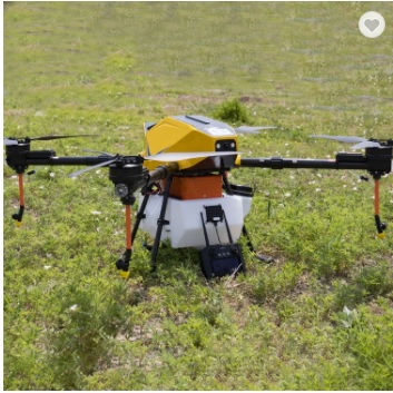  Drone phun thuốc trừ sâu